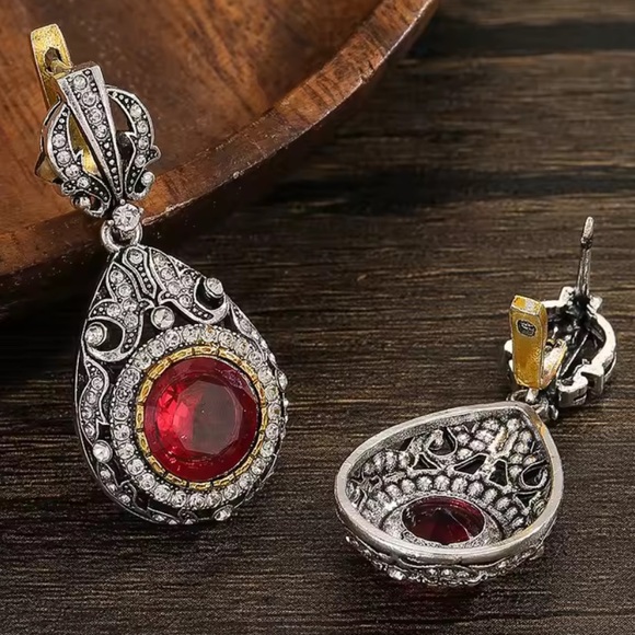 New Vintage Silver and Red Teardrop Earrings - Picture 5 of 5